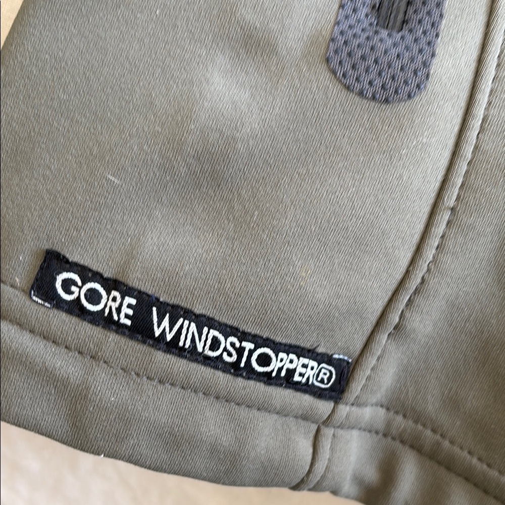 Mountain Hardwear Windproof Shell - image 6